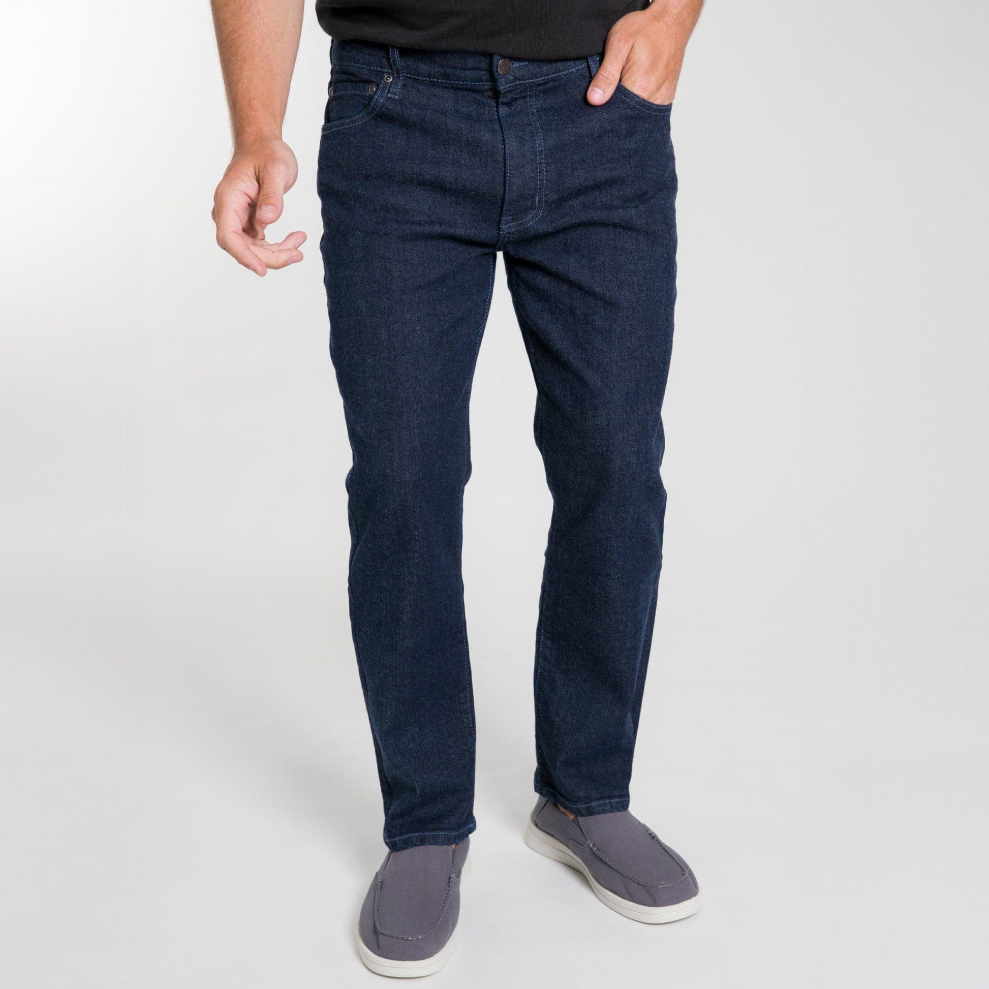 Straight Fit Indigo Wash Essential Jeans